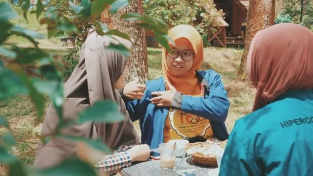 6 Alasan Buka Bersama Seringnya Berakhir Wacana. Pahami Biar Pertemananmu Terjaga 10