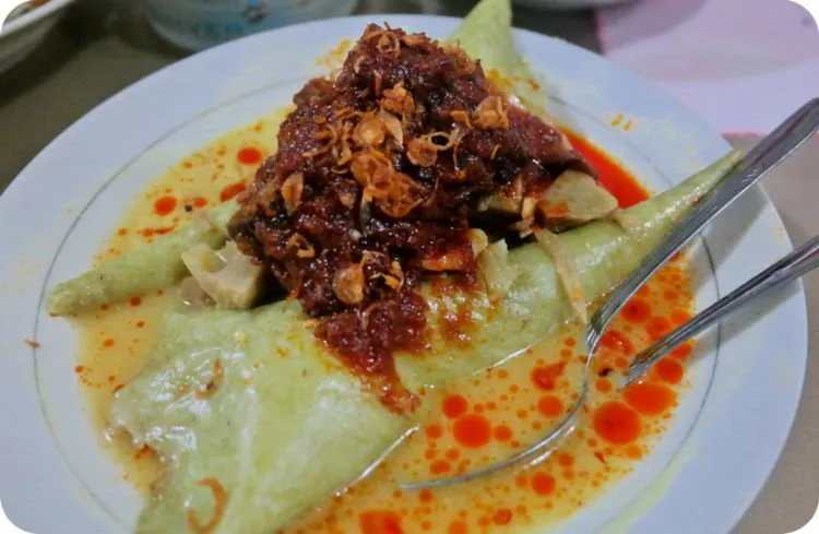5 Resep Aneka Olahan Lontong Buat Sambut Jam Berbuka 8