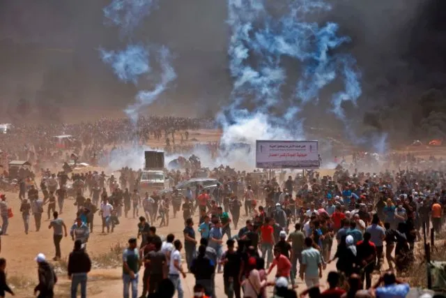 9 Potret Kericuhan Berdarah di Gaza, Pasca Trump Nekat Buka Kedubes AS di Yerusalem 11