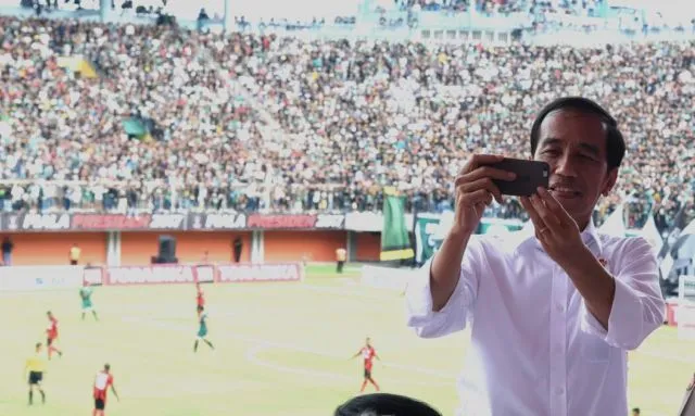 Apa Saja Sih Smartphone yang Digunakan Para Pemimpin Dunia? Lihat Sendiri Daftarnya 6