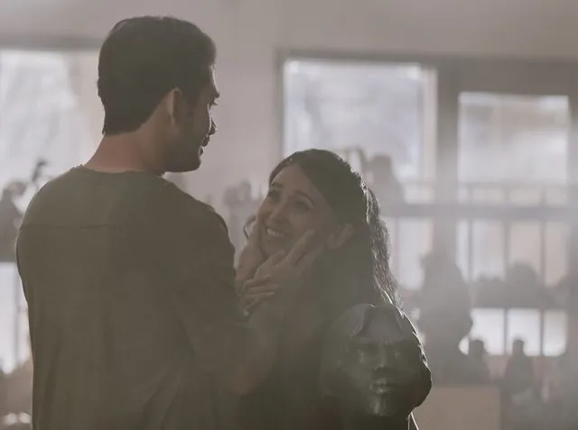 6 Keajaiban Cinta yang Bisa Kamu Pelajari Lewat Film The Gift, Maknai Cinta dan Hidupmu Bermakna 7