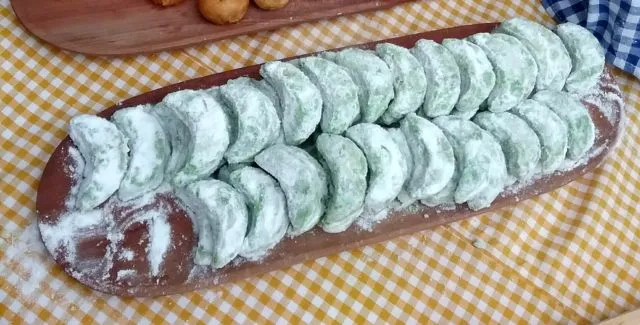 Kumpulan Resep Kue Tanpa Oven di Balik Kemasan Margarin. Anak Kos Juga Bisa Bikin! 12