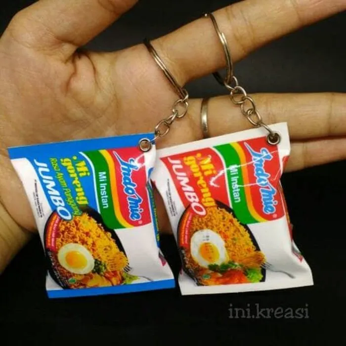 10 Bukti Kondangnya Indomie yang Jadi Kebanggaan Milenial. Dari Kreasi Kuliner sampai Aksesorinya, Ada! 18