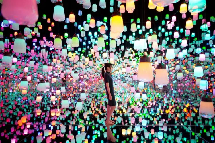 MORI Building Art Digital Museum di Jepang, Galeri Seni Digital Masa Depan yang Menakjubkan! 10