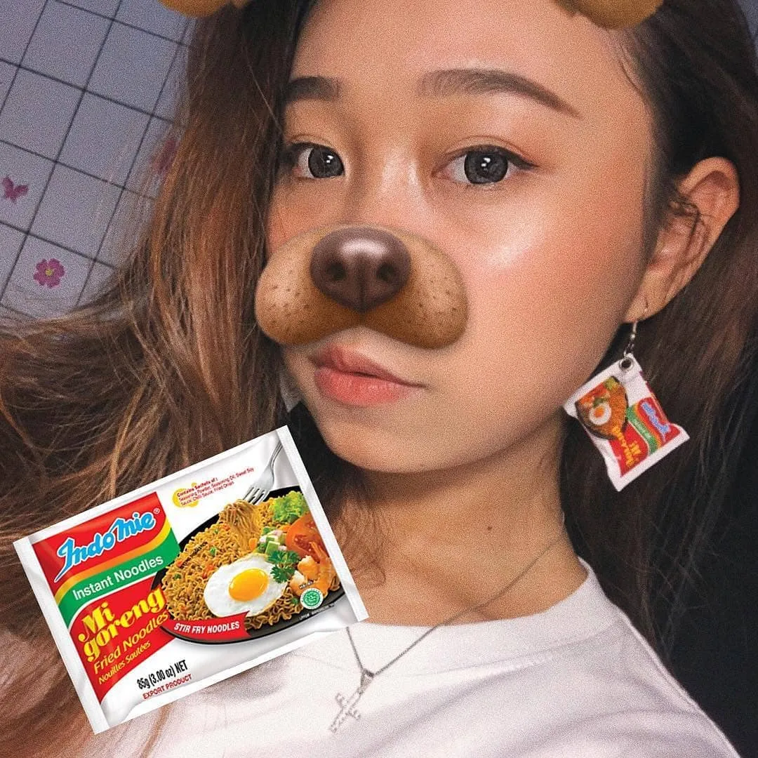 10 Bukti Kondangnya Indomie yang Jadi Kebanggaan Milenial. Dari Kreasi Kuliner sampai Aksesorinya, Ada! 19