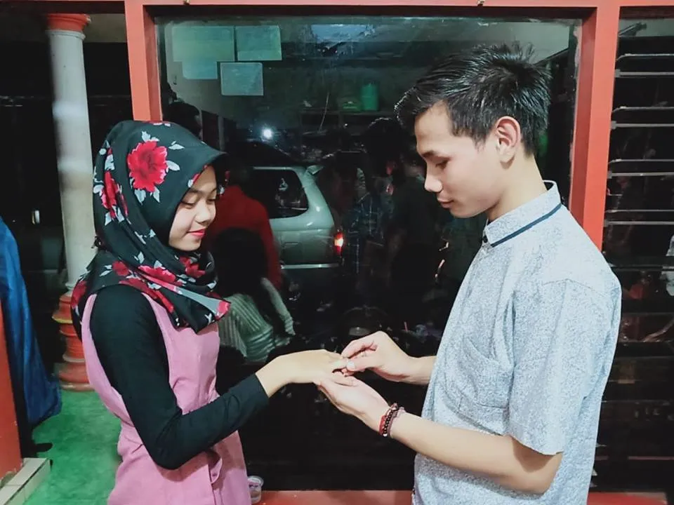 Percaya Jodoh di Tangan Tuhan, Cowok ini Relakan Pacar 6 Tahunnya Menikah dengan Pria Lain. Salut! 20