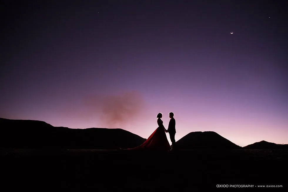 12 Ide Pre-Wedding Berkonsep Siluet yang Unik dan Dramatis. Duh, Romantisnya Kayak di Film-film~