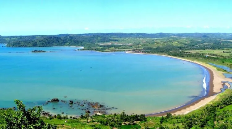 Tragedi di Libur Lebaran, 32 Wisatawan Tenggelam di Pantai Selatan Sukabumi. Dua Orang Meninggal! 6