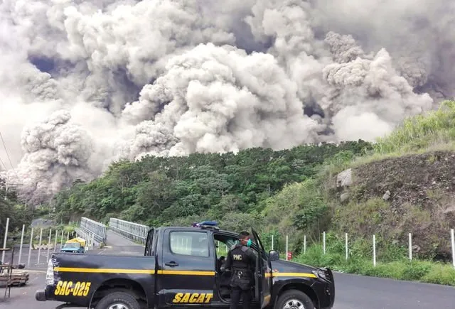 12 Potret Kengerian Pasca Letusan Gunung Fuego di Guatemala, Meletus Tanpa Peringatan 22