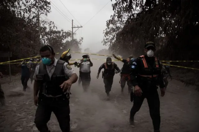 12 Potret Kengerian Pasca Letusan Gunung Fuego di Guatemala, Meletus Tanpa Peringatan 23