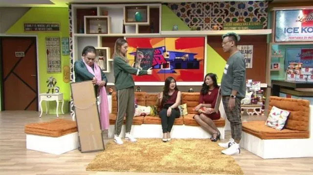 4 Alasan MUI Minta Program Pesbukers Ramadan & Brownis Sahur Dihentikan. Nah lho, Bandel sih~ 7