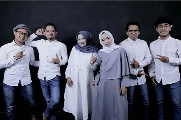 Mengenal Lebih Dekat Grup Musik Gambus Sabyan. Sajian Musik Reliji yang Adem Banget Didengarkan 11