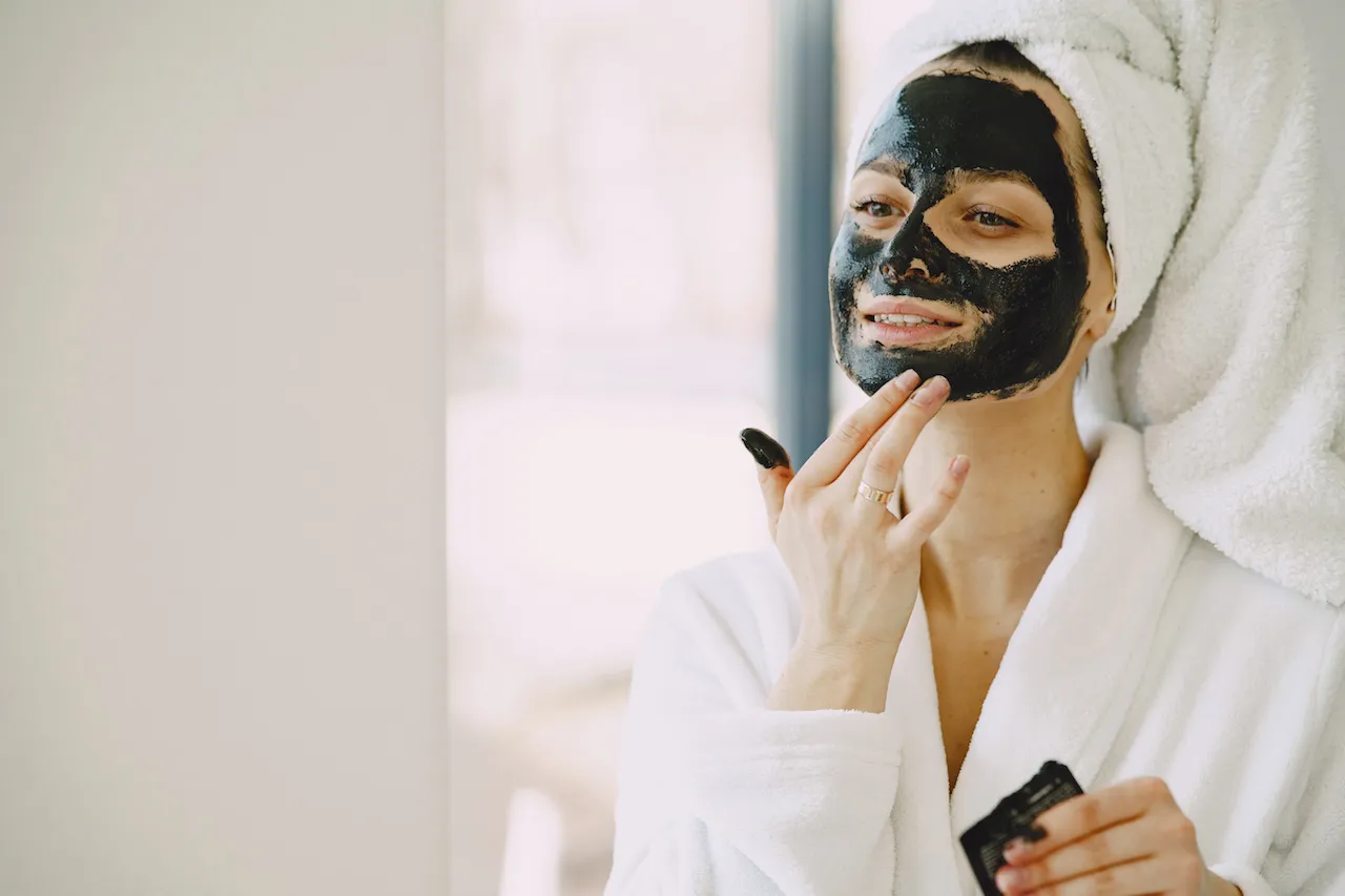 6 Tips Skincare yang Kerap Digunakan Para Ahli Perawatan Kulit. Ya Benar Saja Mereka Cantik-cantik 8
