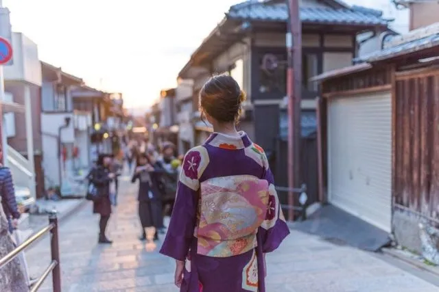 6 Alasan Kenapa Wanita Jepang Makin Betah Menjomblo. Yang Single Seumur Hidup pun Makin Banyak 9