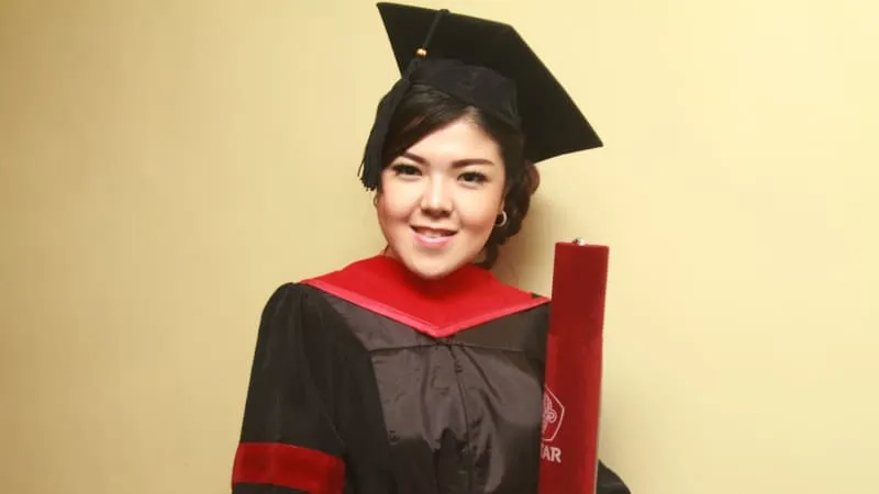 Mantan Artis Cilik Tina Toon Sudah Siap Terjun ke Dunia Politik. Nggak Terasa Kita Sudah Dewasa, Ya? 7
