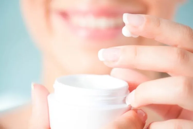 Jangan Gabungkan Skincare yang Memiliki Kandungan Ini. Dipakai Sendiri Oke, Bersamaan yang Lain Jangan! 6