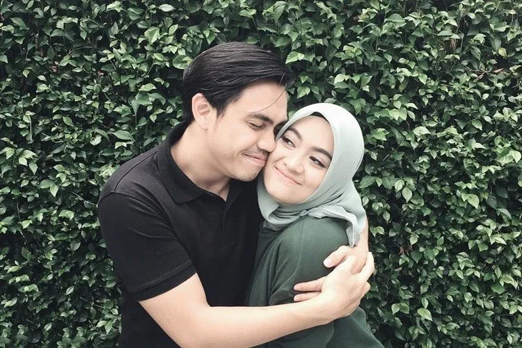 7 Couple Goals yang Jadi Idola Millenial Se-Indonesia. Belajarlah dari Keharmonisan Hubungannya 13