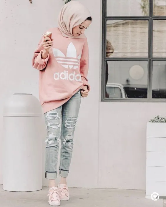10+ Ide OOTD Celana Boyfriend ala Cewek Korea 21