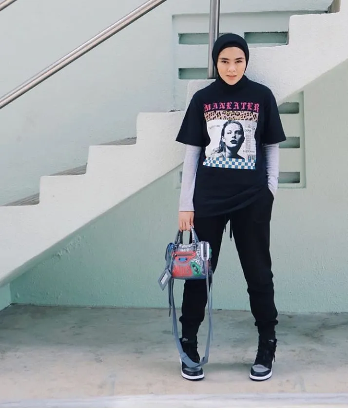 17+ Hijab Sporty Style Ala Sivia Azizah. Cocok Buat Kamu Cewek Quirky yang Aktif dan Percaya Diri 29