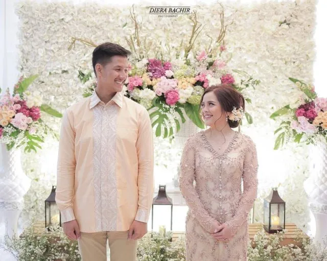 Lamaran Serba Pastel Ala Tasya Kamila dan Randi Bachtiar. Manis, Ramah dan Penuh Kehangatan 18