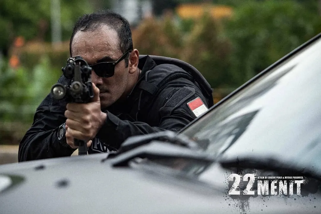 5 Hal Menegangkan dalam Film “22 Menit” 3