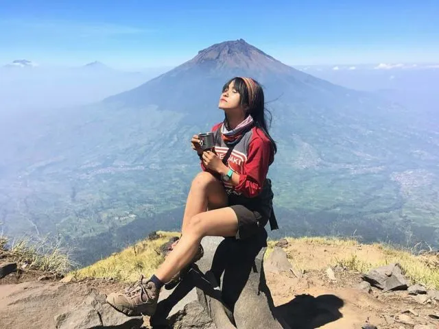 14 Aksesoris Kece Buat Cewek Saat Traveling. Biar Hits dan Nggak Gitu-gitu Aja! 23