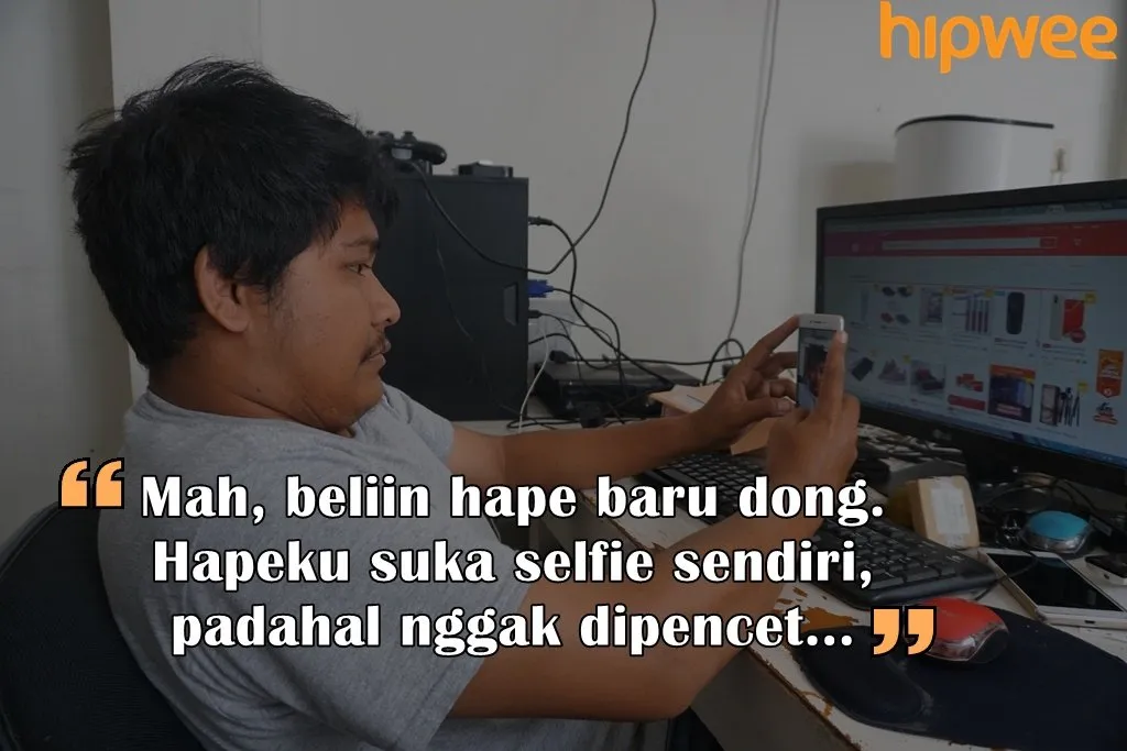 10 Situasi Sulit yang Memaksamu buat Telepon Orang Tua. Pas Lagi Bahagia, ke Mana Aja Kamu, Lupa? 14