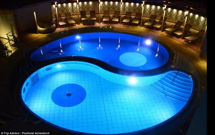 10 Kolam Renang dengan Bentuk Paling Lucu dan Unik di Dunia. Favoritmu yang Mana? 16