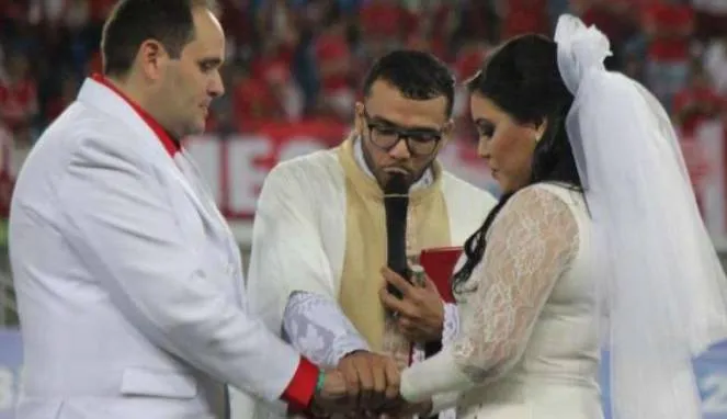 Ingin Pernikahan Jadi Viral dan Tak Terlupakan? Mungkin Ide Nikah Ala Pramuka dan Tema Hobi Lainnya Ini Bisa Kamu Coba! 13