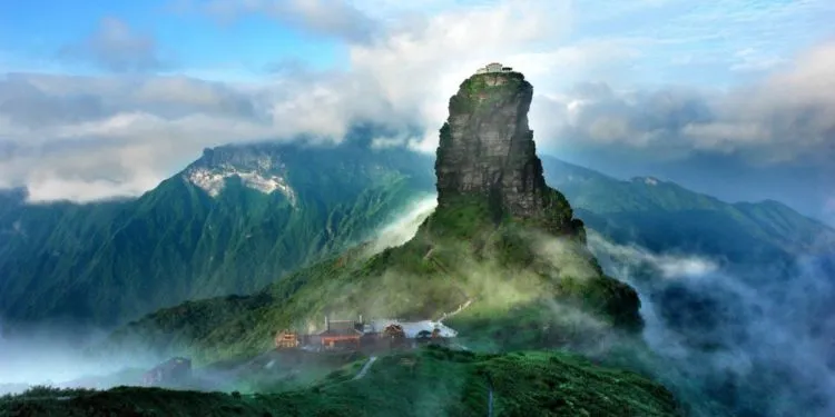 10 Destinasi UNESCO Heritage Sites Terbaru yang Spektakuler. Kaya di Planet Lain ya? 12