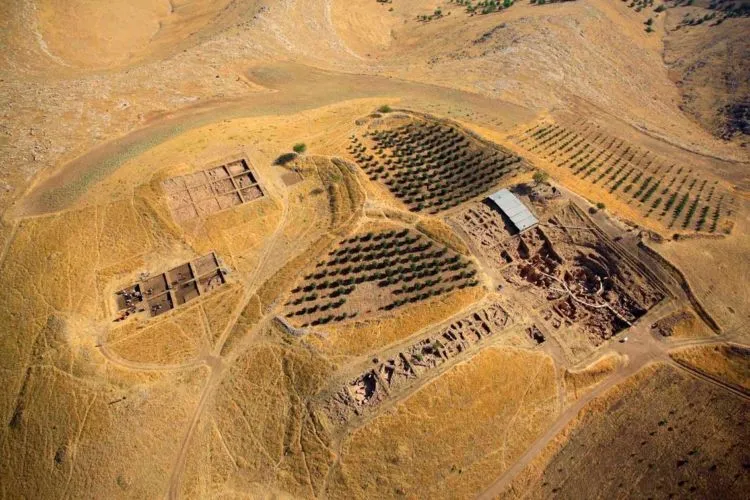 10 Destinasi UNESCO Heritage Sites Terbaru yang Spektakuler. Kaya di Planet Lain ya? 14
