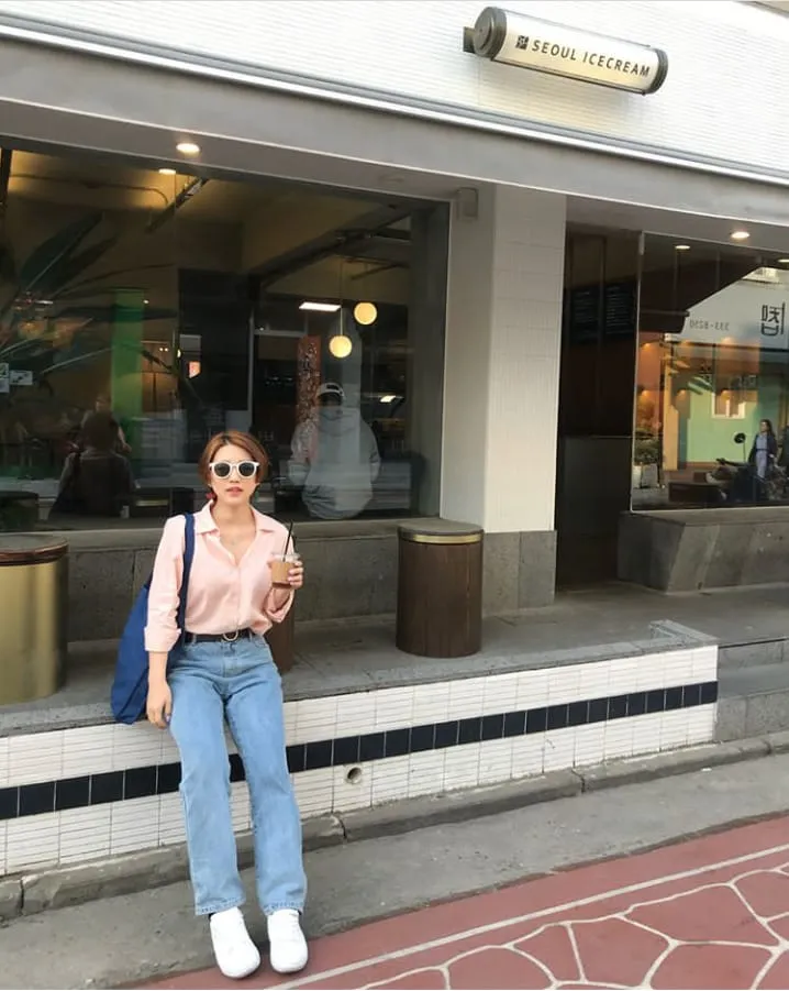 10+ Ide OOTD Celana Boyfriend ala Cewek Korea 13