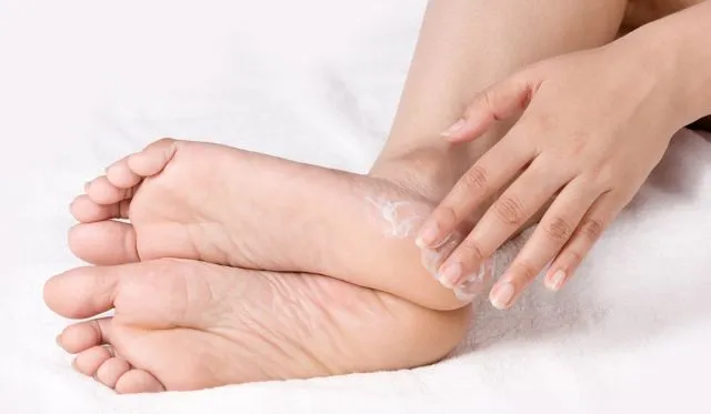 6 Ritual Wajib Sebelum Tidur Ini Jangan Kamu Skip. Biar Kulit Glowing dan Makin Sip 11