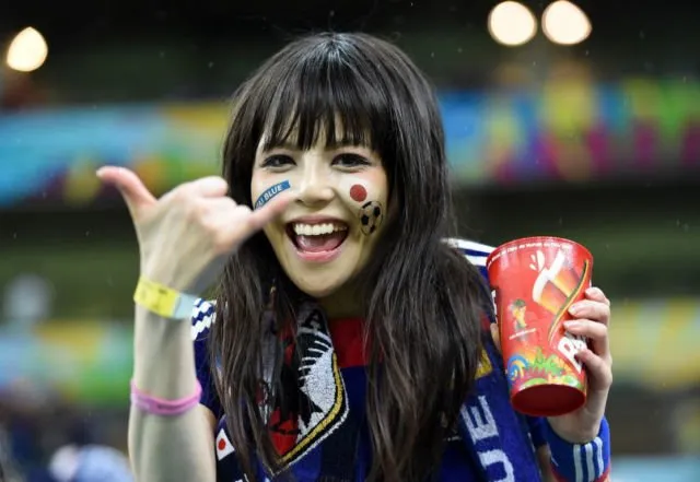 17 Suporter Cantik di Piala Dunia 2018 ini Bukti Sahih Bahwa Sepak Bola Nggak Cuma buat Cowok Saja 28