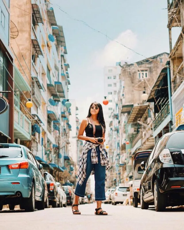 14 Aksesoris Kece Buat Cewek Saat Traveling. Biar Hits dan Nggak Gitu-gitu Aja! 15