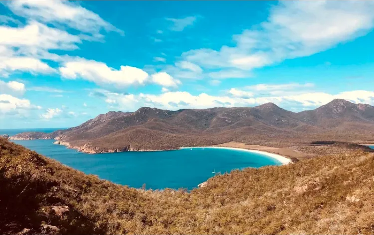 Daftar 15 Pulau Terbaik di Dunia Versi Travel+Leisure. Indonesia Berada di Tiga Peringkat Teratas! 21