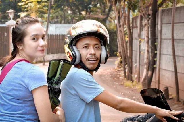 6 Hal yang Bisa Dipetik dari Kisah Cinta Mas Pur – Novita ‘Tukang Ojek Pengkolan’. Baper Maksimal! 8