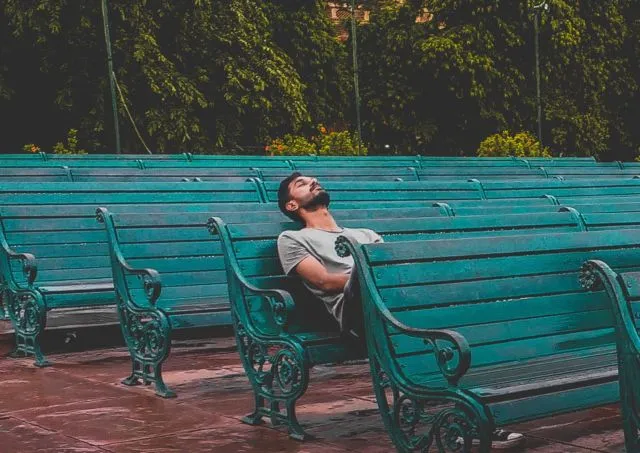 6 Hal yang Lebih Sulit Untuk Dijalani, Ketimbang Putus Lalu Move On dari Tambatan Hati 10
