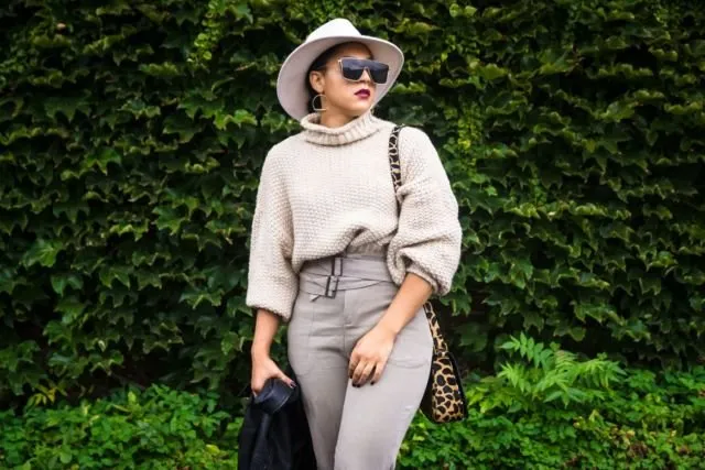 Panduan Pakai Baju Oversized Buatmu yang Bertubuh Tambun. Nggak Makin Besar Malah Jadi Anggun! 18