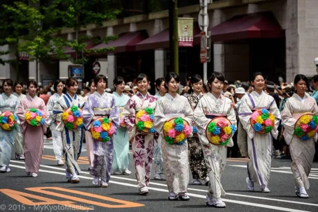 Cuaca di Jepang lagi Panas-panasnya, Bahkan Sampai Mencapai 40 Derajat Celcius! Ada Apa ya? 18
