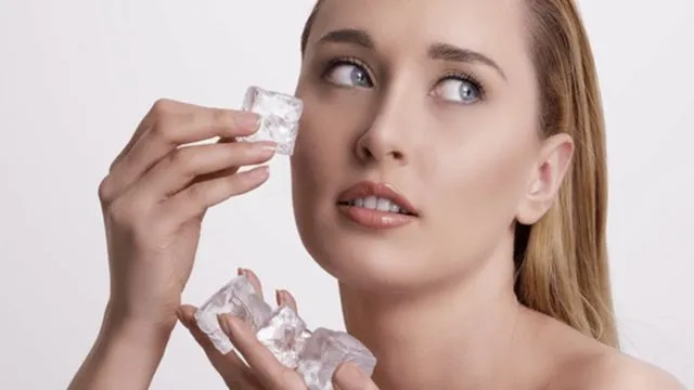 8 Tips Makeup untuk Kulit Berminyak Agar Tahan Lama 10