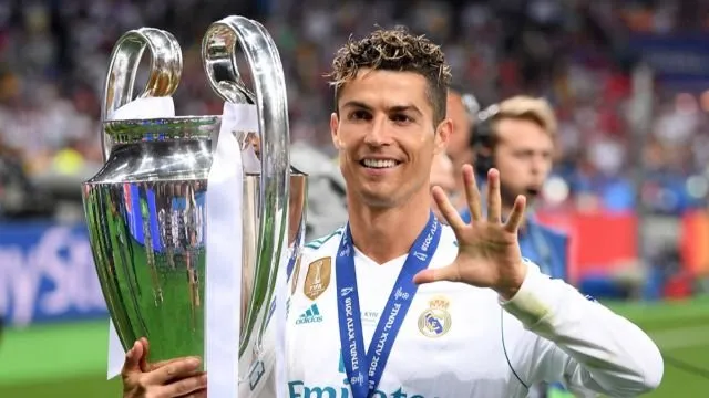 6 Alasan Kenapa Kamu Mesti Merelakan Cristiano Ronaldo Pindah ke Juventus. Sudah, Nggak Usah Sedih~ 11