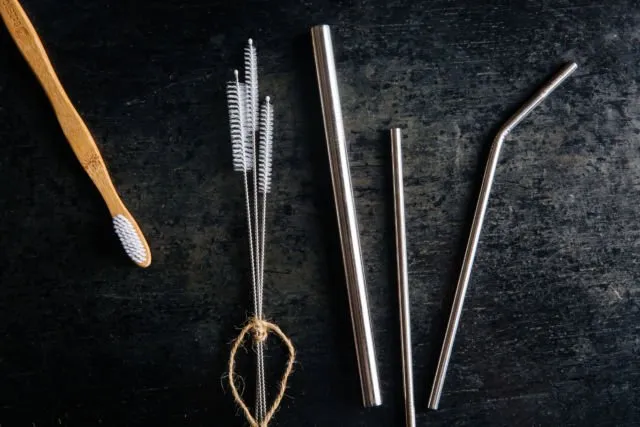 5 Alternatif Keren Pengganti Sedotan Plastik dalam Hidupmu. Starbucks Pun Stop Sediakan Sedotan Lho 11