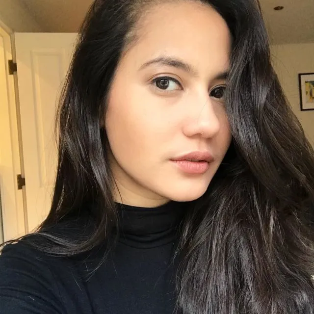Inspirasi Makeup Effortless dari Para Selebritas Cantik. Tak Perlu Berlebihan untuk Tampil Menarik 12