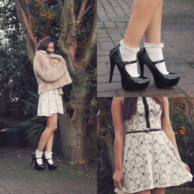 Bergaya Ala Korea dengan Padu Padan Kaus Kaki dan Heels. Nggak Aneh, Justru Nyaman dan Nge-hits 23