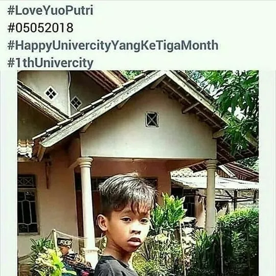 Meski Typo Saat Bikin Status Berbahasa Inggris, Tapi Mereka Berani Menuliskannya. Nggak Usah Minder! 18