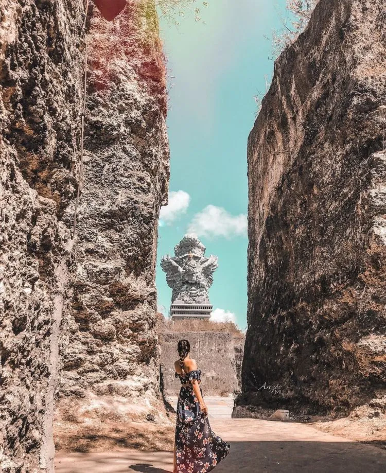 Parade Foto-foto Patung Garuda Wisnu Kencana yang Megah dan Menakjubkan. Bangga Banget Lihatnya! 13