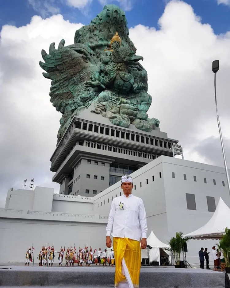 Parade Foto-foto Patung Garuda Wisnu Kencana yang Megah dan Menakjubkan. Bangga Banget Lihatnya! 15