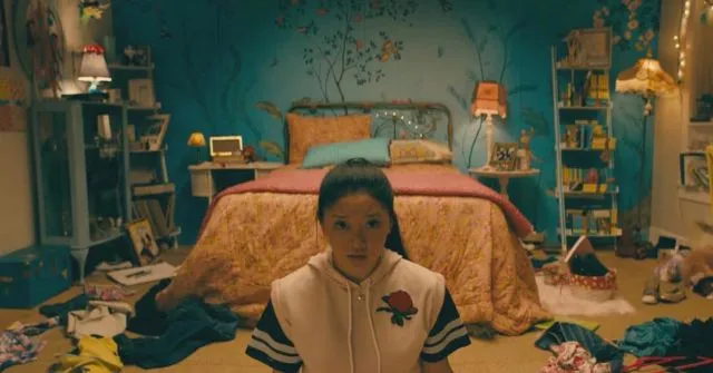 Belajar dari Film To All The Boys I’ve Loved Before, 6 Alasan Cinta Nggak Perlu Lama-lama Dipendam 12
