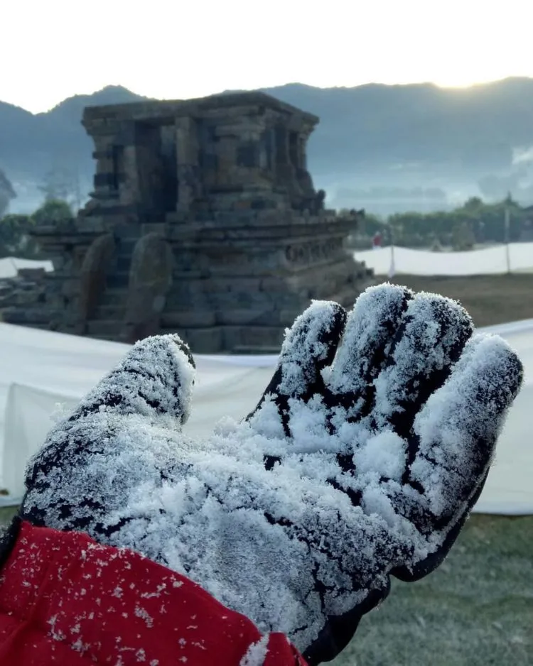 Potret Dinginnya Dieng Saat Event Dieng Culture Festival 2018. Brrr, Dieng Membeku Saat Itu! 9